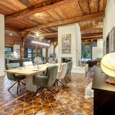 3 Bedroom Beautiful In